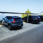 Visnja Prestige Brela